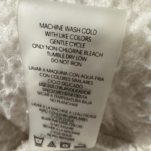 Calvin Klein Oversized Cream Fleece Fly Away Jacket Size Small - Picture 6 of 10